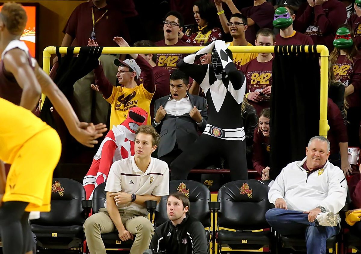 Arizona-State-fans-Curtain-of-Distraction-ZYP_2754.jpg