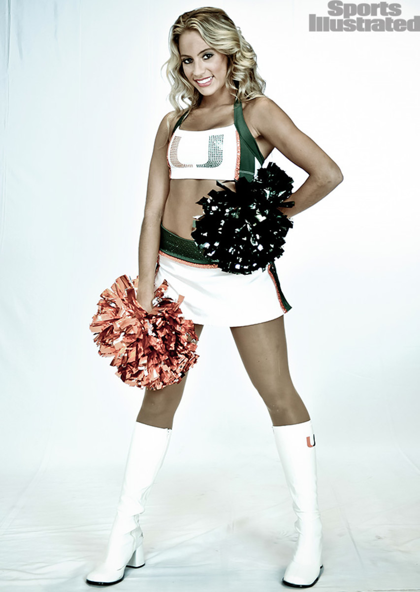 Cheerleader of the Week: Jasmine - Sports Illustrated