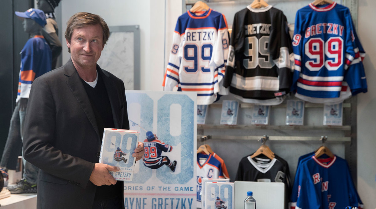 Jersey Wayne Gretzky wore when recording final NHL point sells for