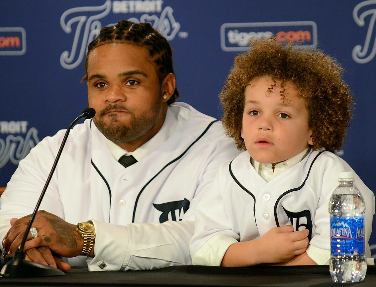 2012-0126-Prince-Fielder-son-Jadyn.jpg