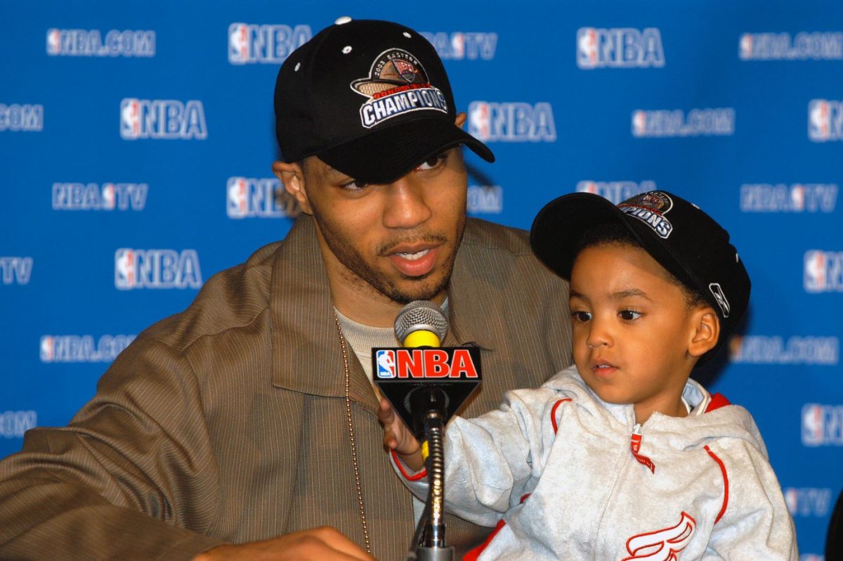 2003-0524-Kenyon-Martin-son-Kenyon-Jr.jpg