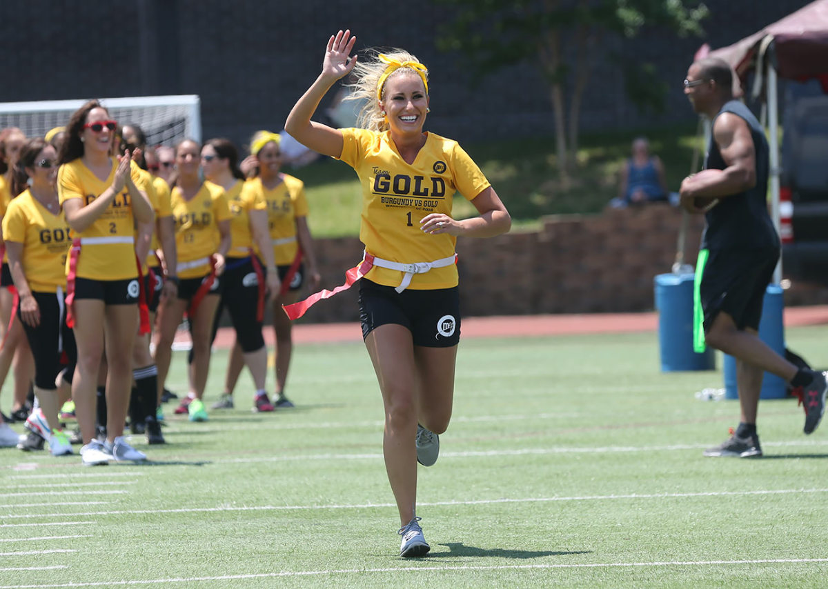 Washington-Redskins-cheerleaders-Burgundy-and-Gold-Game-BEA_1302A.jpg