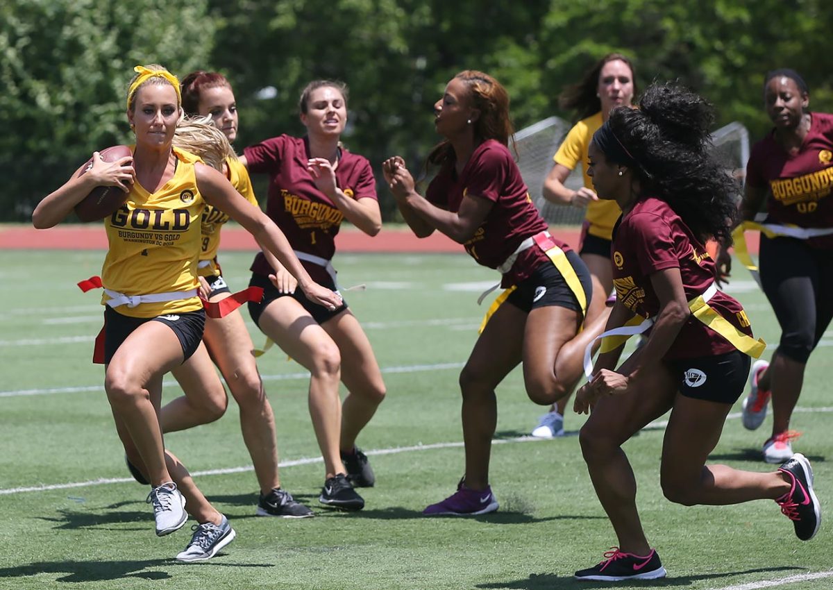 Washington-Redskins-cheerleaders-Burgundy-and-Gold-Game-BEA_2167A.jpg