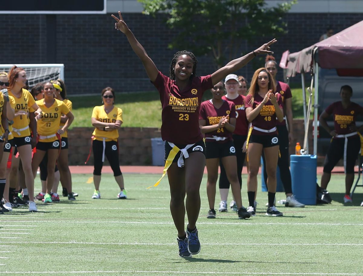 Washington-Redskins-cheerleaders-Burgundy-and-Gold-Game-BEA_1100A.jpg