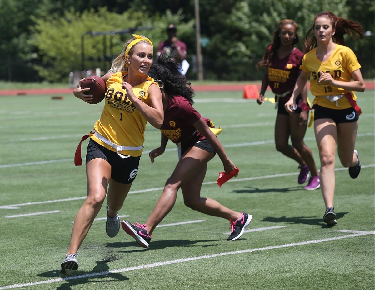 Washington-Redskins-cheerleaders-Burgundy-and-Gold-Game-BEA_2176A.jpg