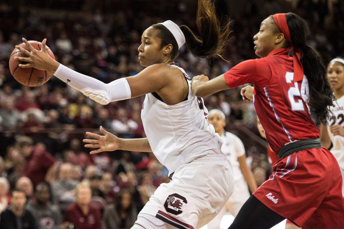 A'ja Wilson Leads No. 2 South Carolina To 81-62 Victory - Sports ...