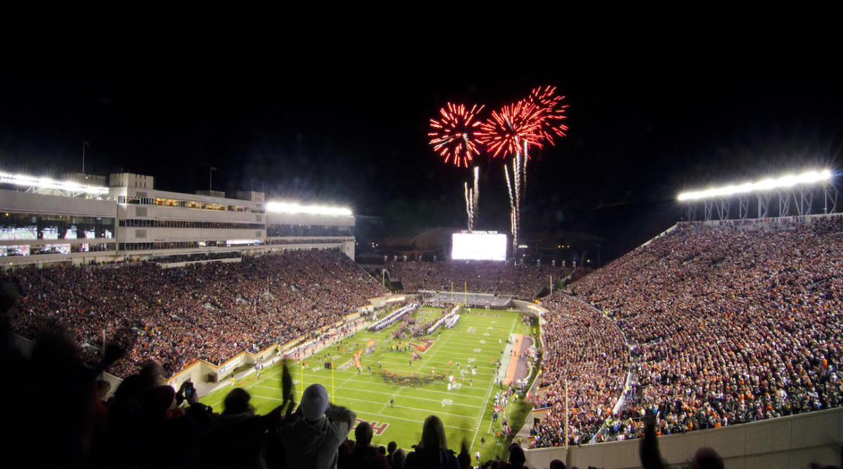 ECU's entrance ranked among the best in college football