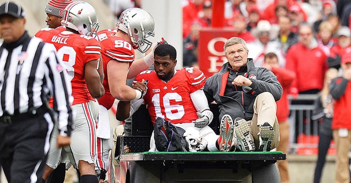 Ohio State's J.T. Barrett pays no attention to doubters