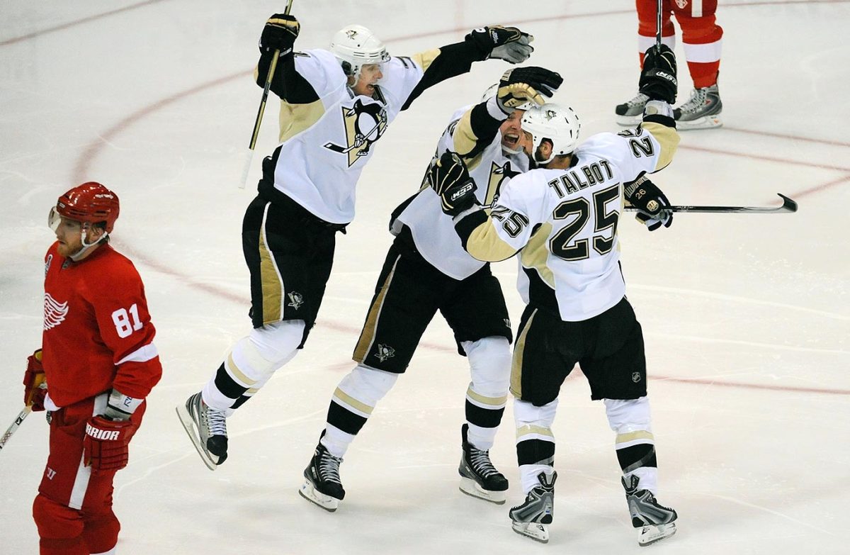 2009-0612-Stanley-Cup-Final-Evgeni-Malkin-Ruslan-Fedotenko-Maxime-Talbot.jpg