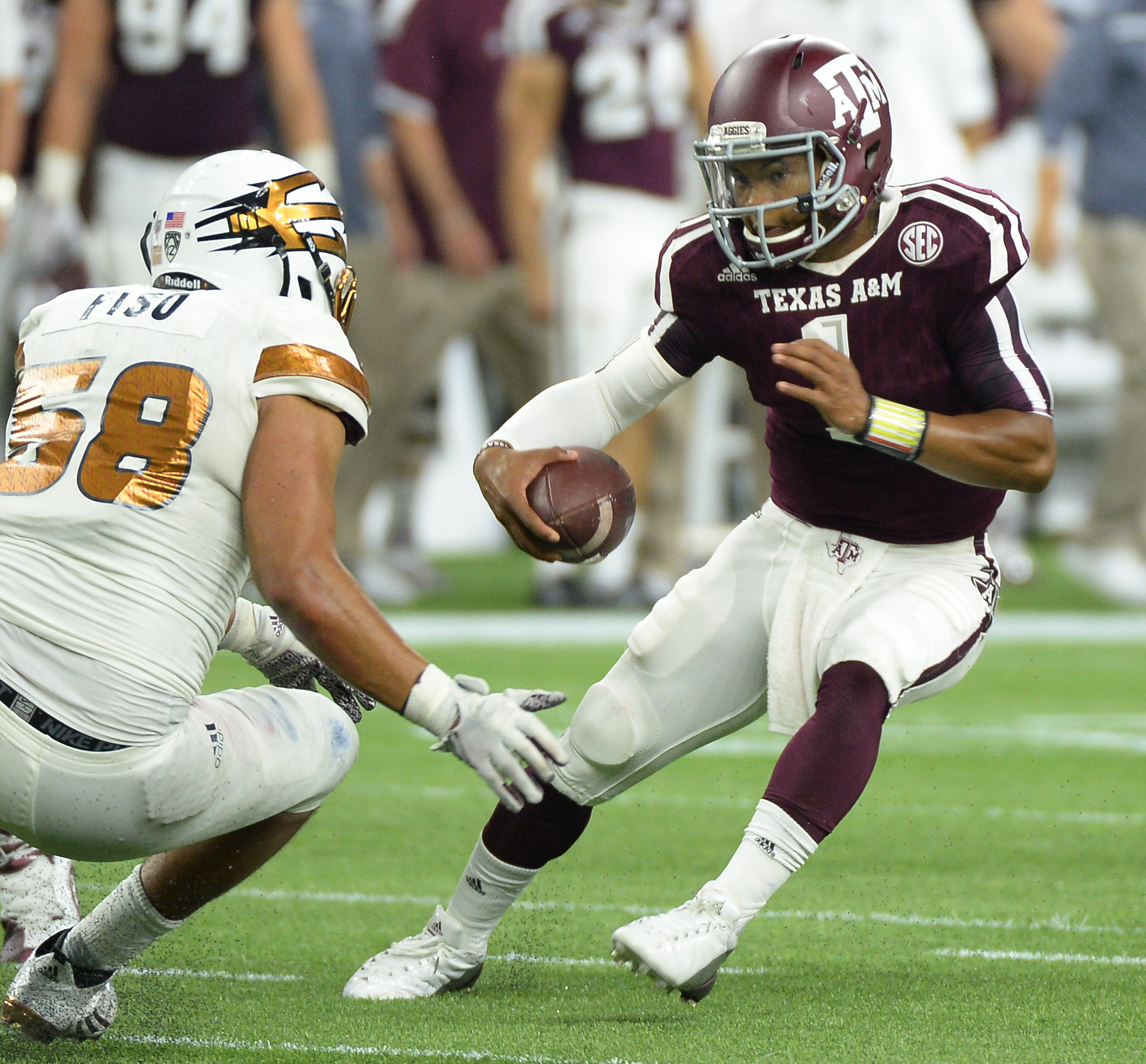 No. 16 Texas A&M hosts Ball State in home opener - Sports Illustrated