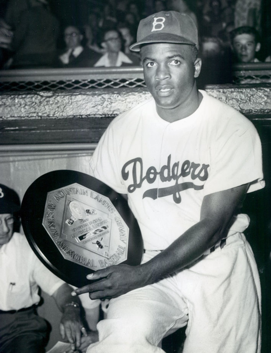 jackie robinson most famous picture