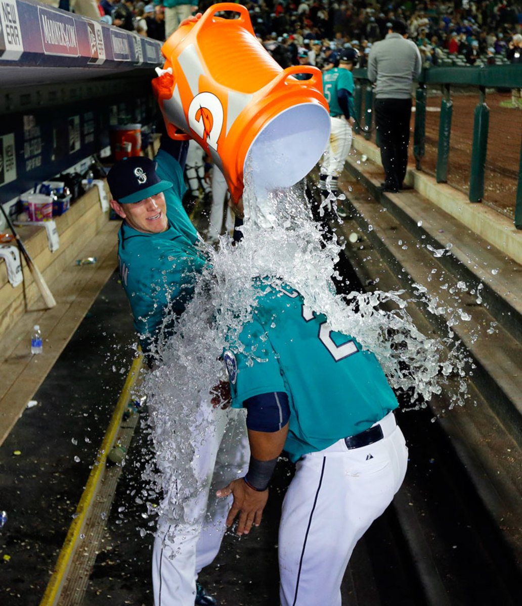 2015-0515-Nelson-Cruz-doused-by-Logan-Morrison.jpg