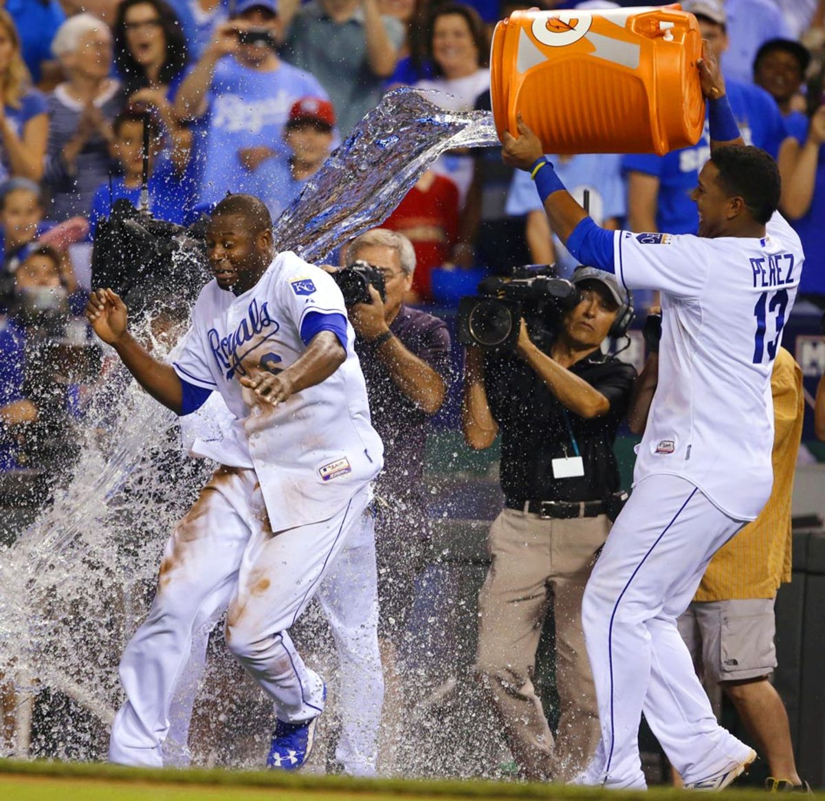 2015-0703-Lorenzo-Cain-doused-by-Salvador-Perez.jpg