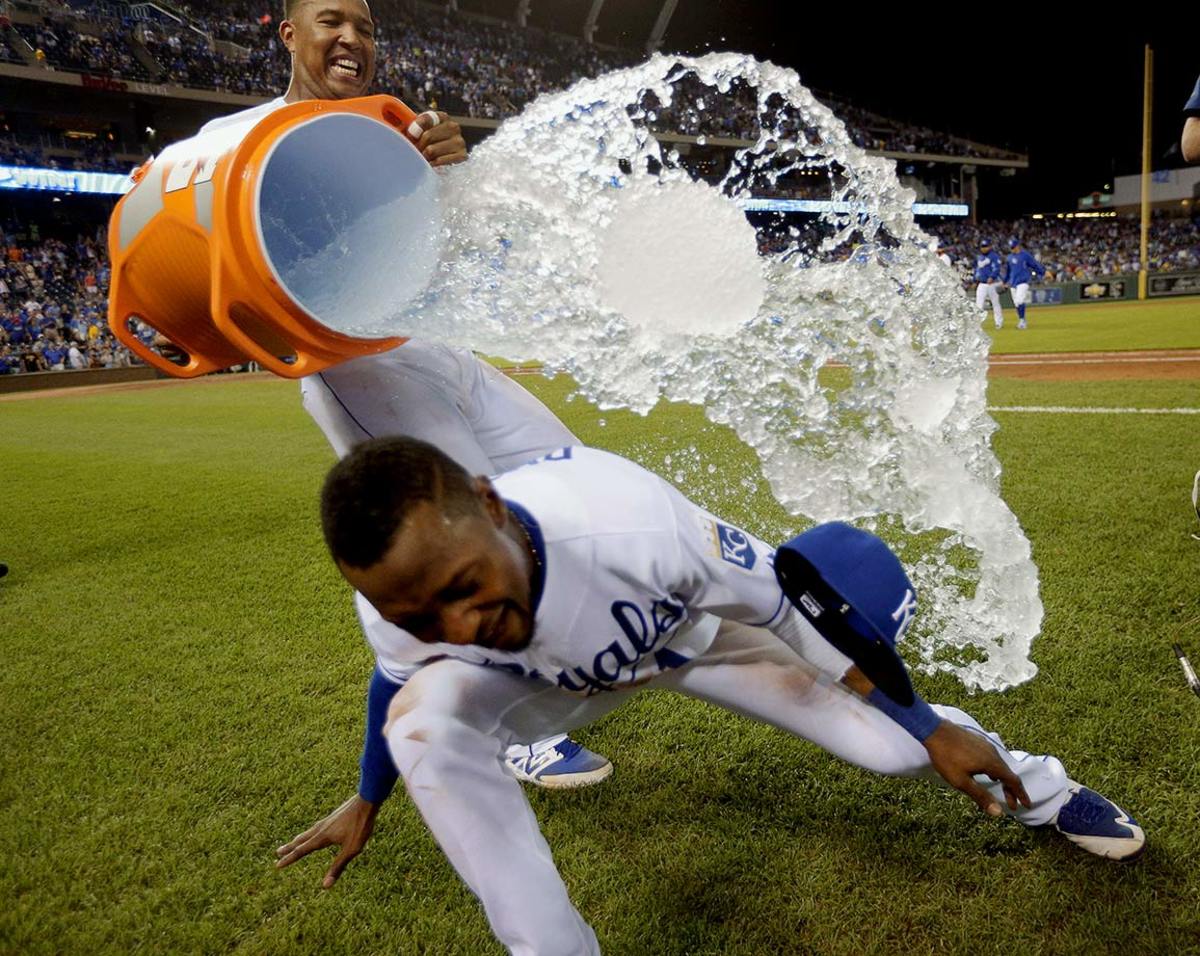 2015-0721-Jarrod-Dyson-doused-by-Salvador-Perez.jpg