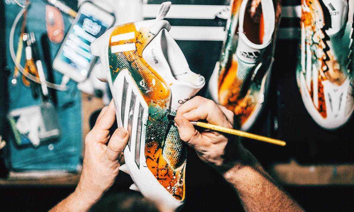 Miami and Nebraska are first teams to all wear custom cleats