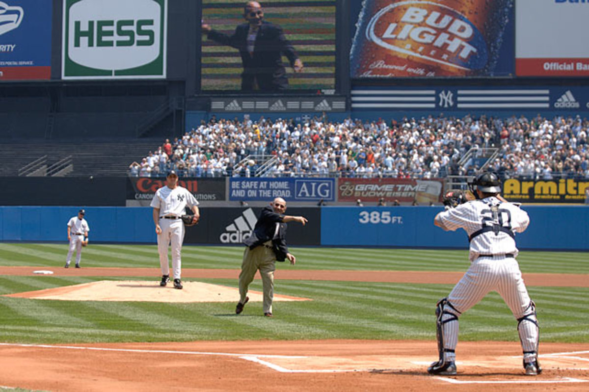 Yankees will wear No. 8 on jersey sleeves to honor Yogi Berra