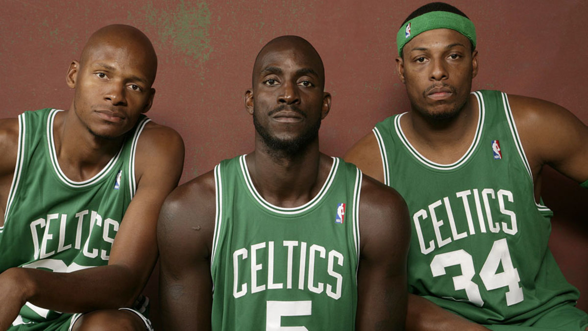 A closer look at Kevin Garnett's Celtics jersey retirement: Gallery