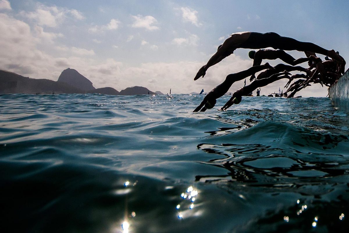 copacabana-beach-race-484883024.jpg