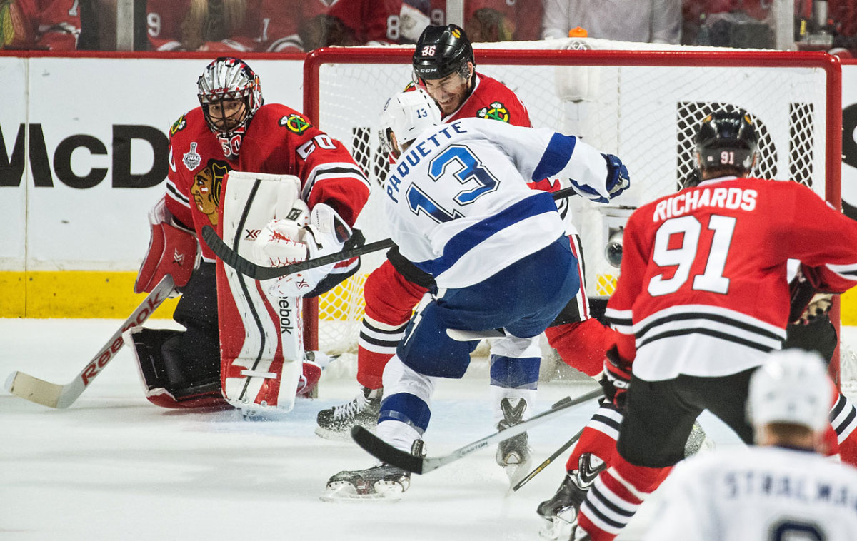 NHL Roundup: Goalie Bishop Gets 31st Win, Lightning Blank Devils 3-0