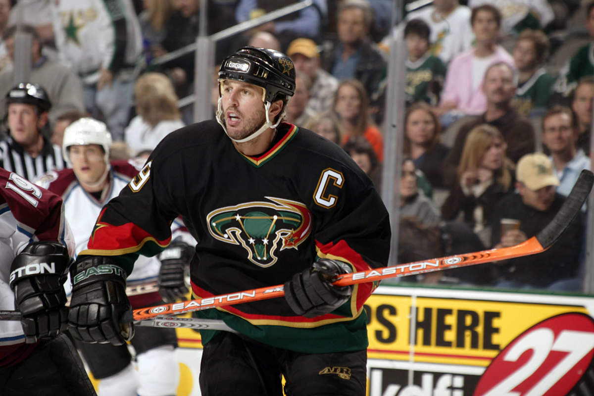 20 Strangest and Ugliest Jersey Sponsorships in Hockey History
