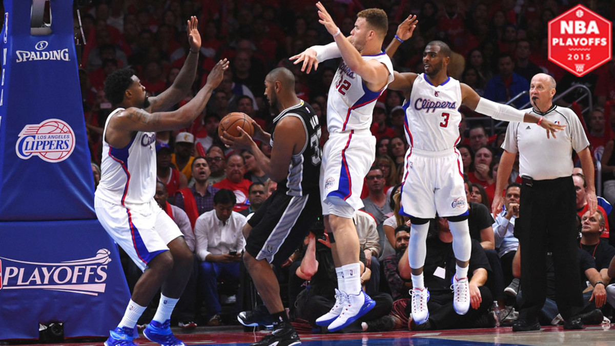 Blake Griffin, Clippers go dunk-crazy, blast unbeaten Spurs