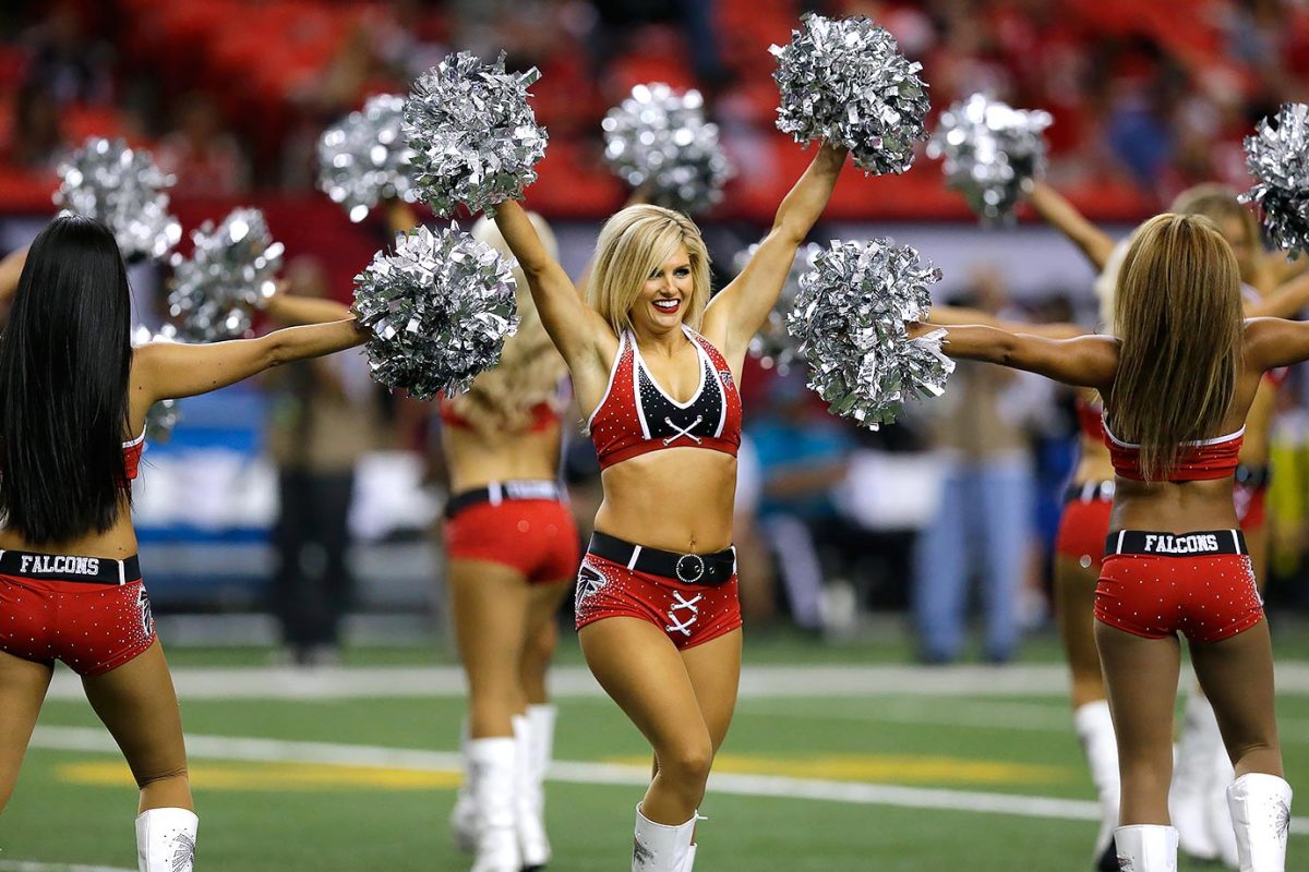 NFL Cheerleaders: Week 5 - Sports Illustrated  Nfl cheerleaders, Cheer  outfits, Cheerleading