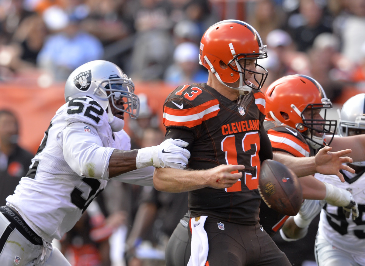 Browns sign thirdstring quarterback to 2year extension Sports