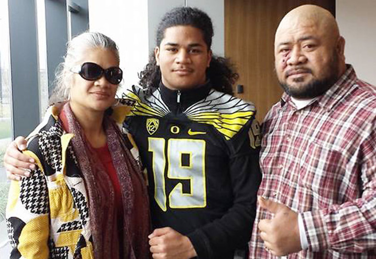 fotu-leiato-family-oregon.jpg