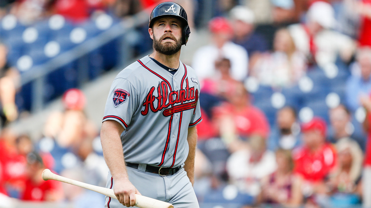 Injured Evan Gattis takes batting practice, could be available off bench