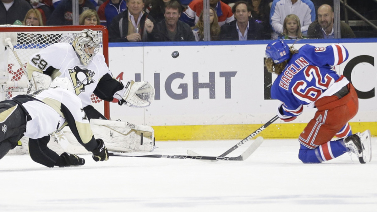 Carl Hagelin's OT goal sends Rangers to next round, Penguins home