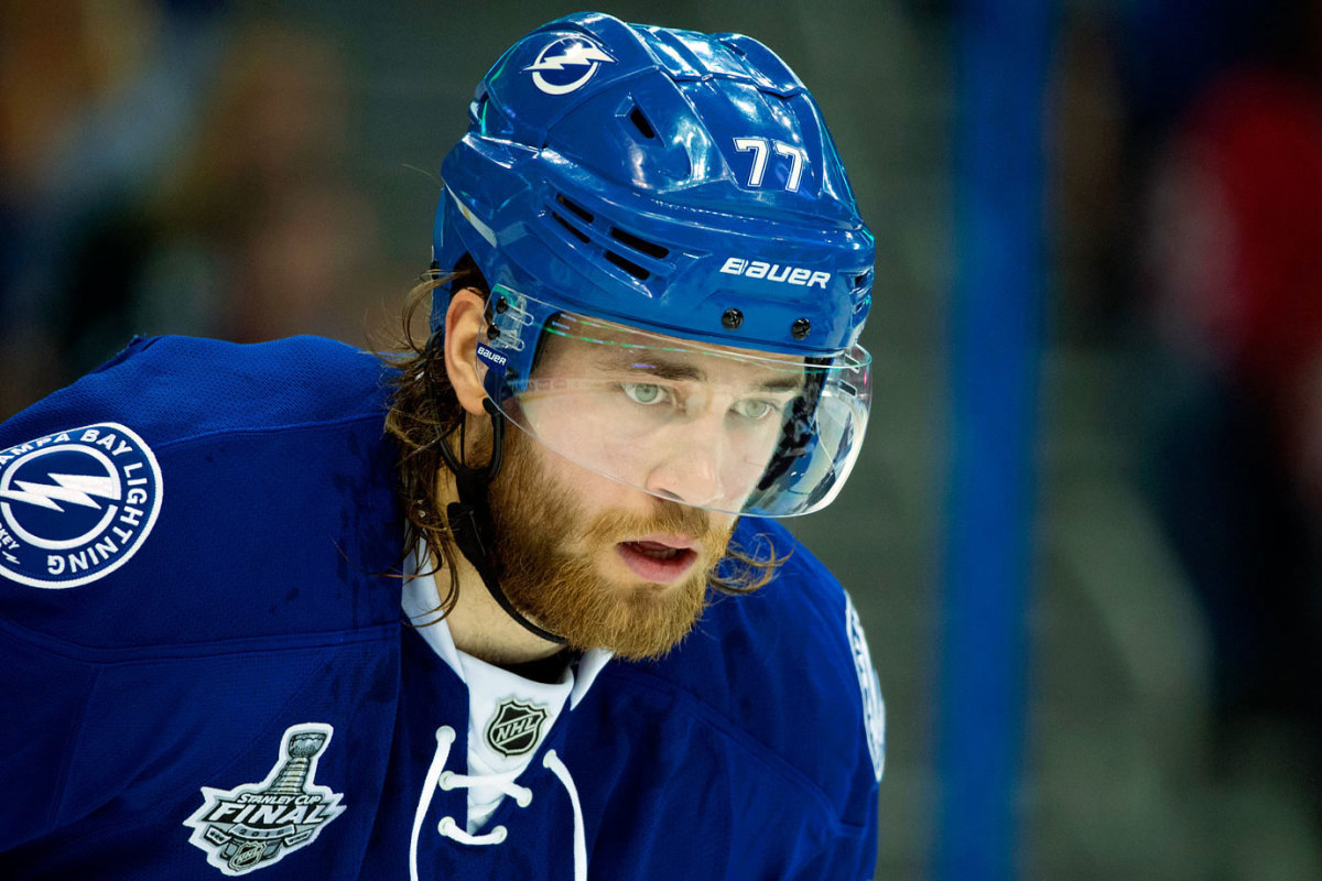 Victor-Hedman-beard-X159664_TK1_0952.jpg