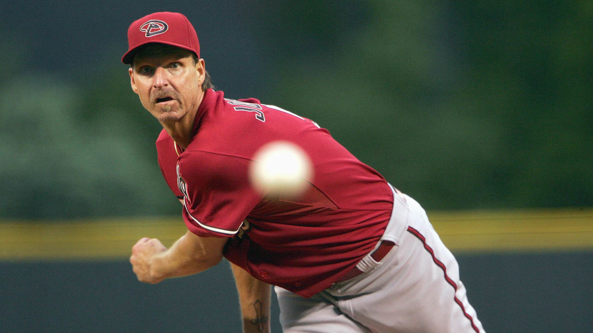 Randy Johnson's photography website uses a dead bird as its logo - Sports  Illustrated