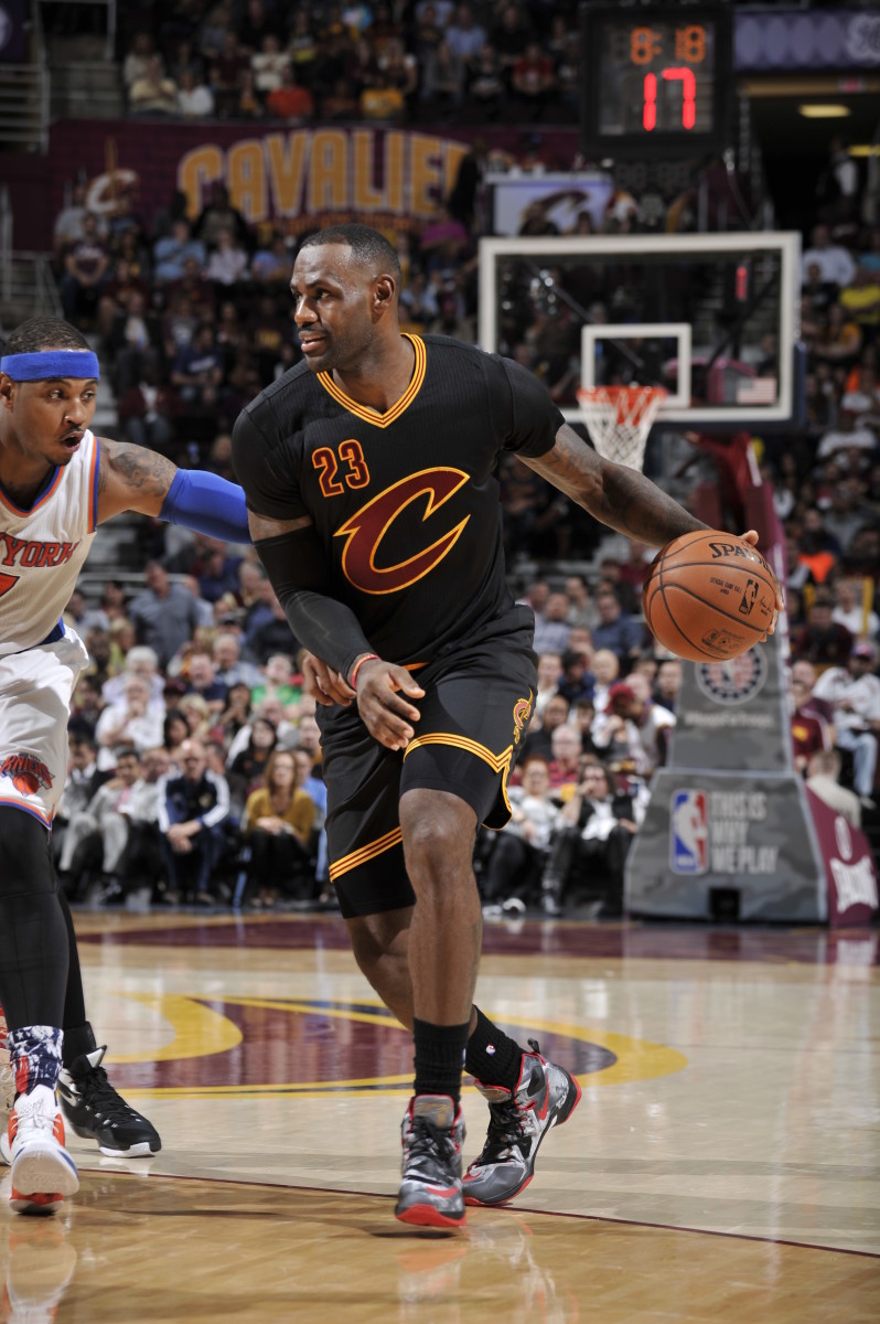 Lebron Scores 23, Rips Jersey In Cavs' 96-86 Win Over Knicks - Sports 