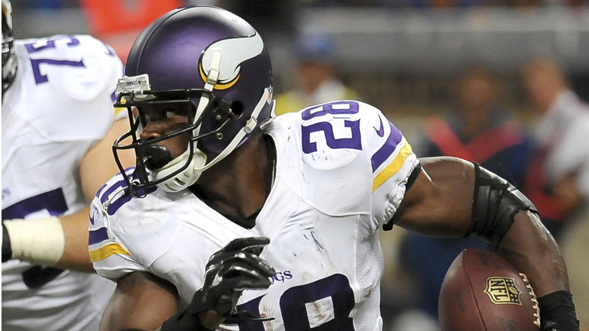 Adrian Peterson To Meet With Nfl To Discuss Reinstatement - Sports 