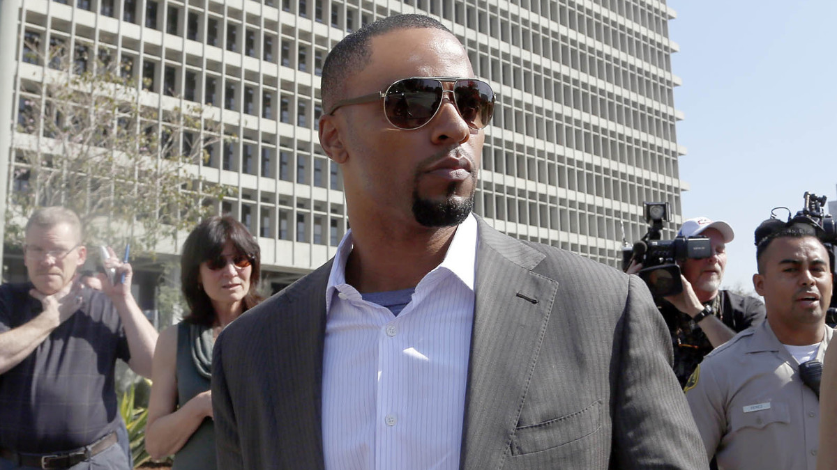Darren Sharper Pleads Guilty To Sexual Assault In Arizona Sports Illustrated