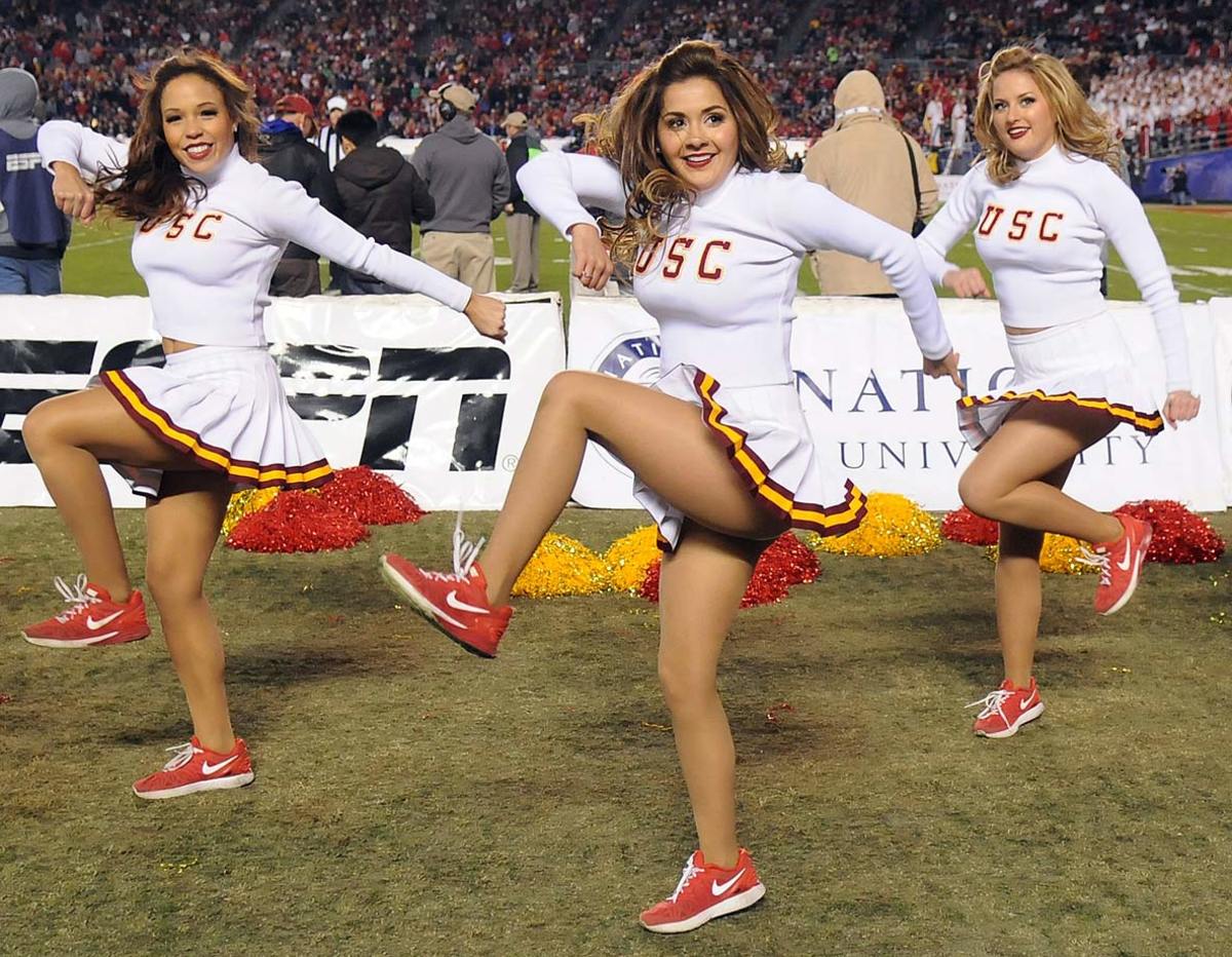 Holiday-Bowl-USC-cheerleaders-50614205069_Nebraska_USC_Holiday_Bowl.jpg