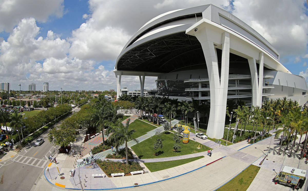 Marlins Park Roof Status - Is it Open or Closed?