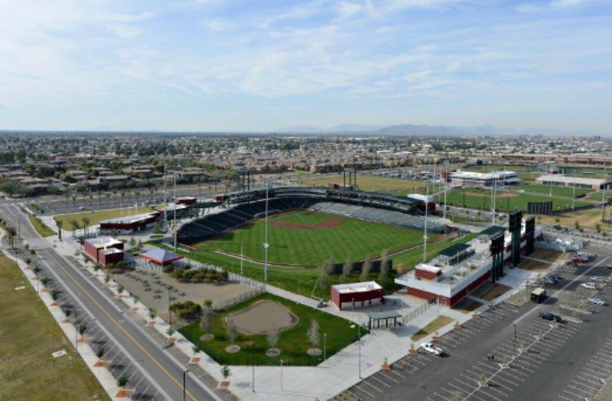 Brand-new Cubs Park offers touches of Wrigley in sun-soaked spring