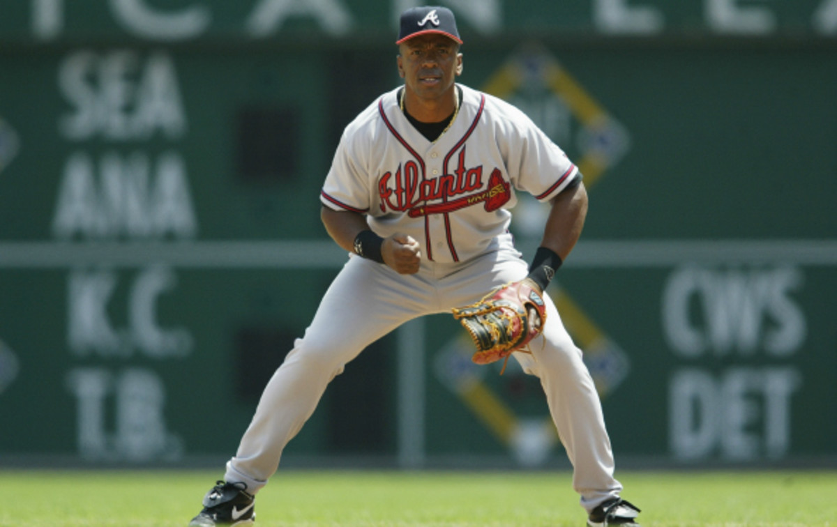 Julio Franco amassed 2586 hits in his MLB career. (John Grieshop/MLB/Getty Images)