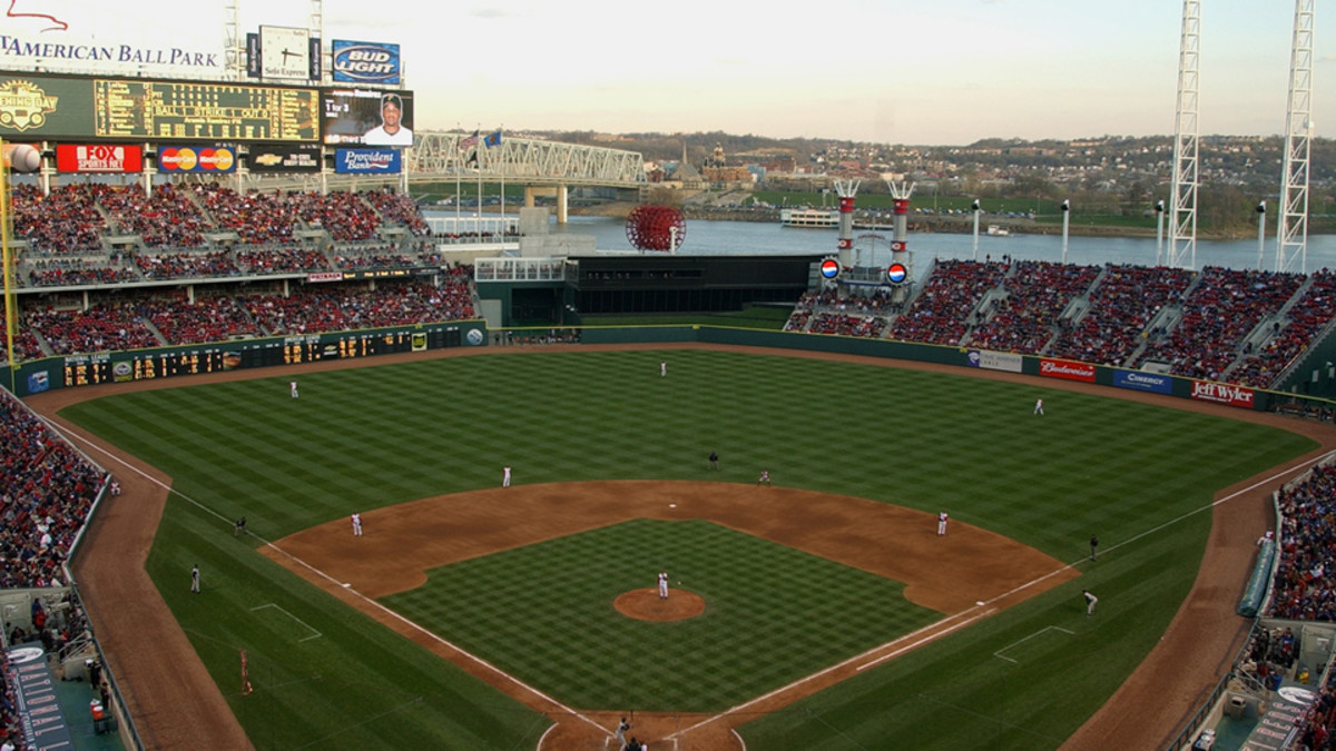 Ballpark Quirks: The Gap highlights the Reds' Great American