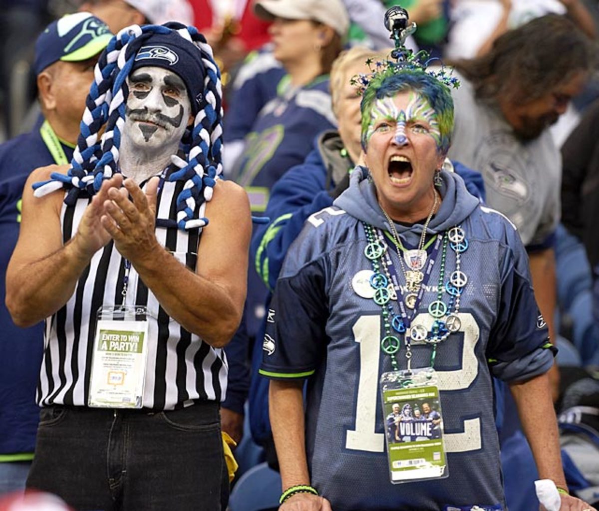 Fan Showdown: Broncos vs. Seahawks - Sports Illustrated