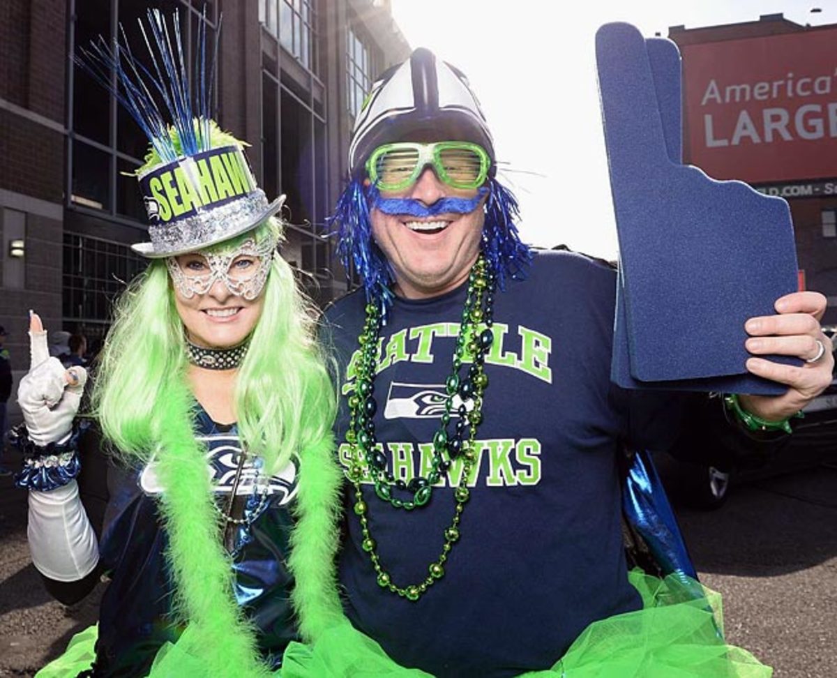 140122162740-seattle-seahawks-fans-op7t-20330-mid-single-image-cut.jpg