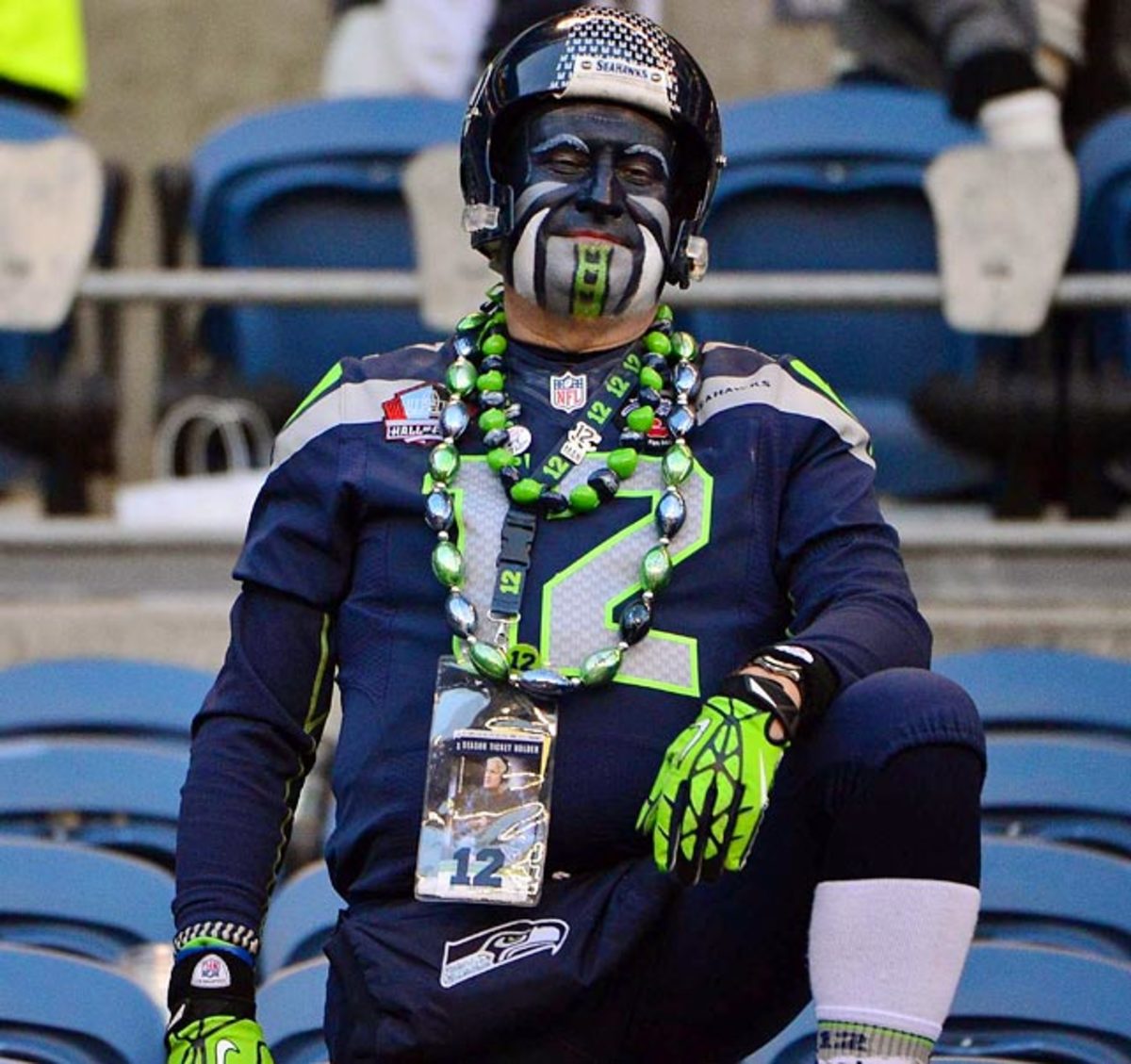 140122162753-seattle-seahawks-fans-op7t-21619-mid-single-image-cut.jpg