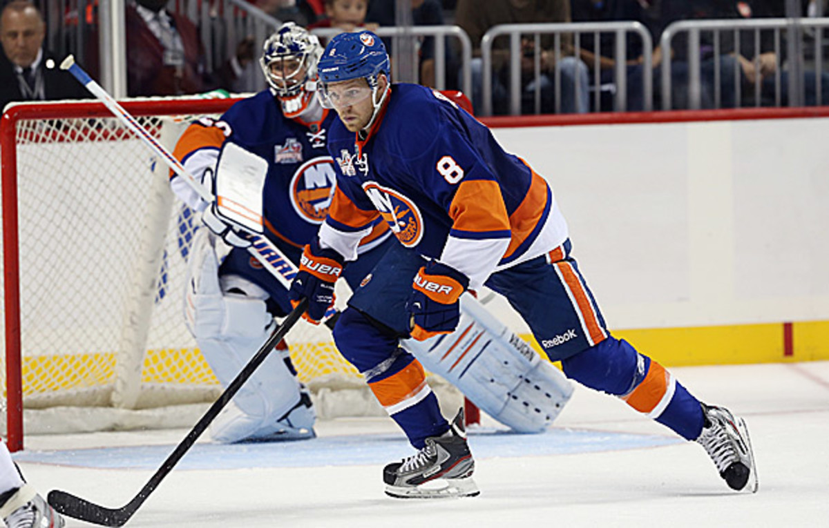 Islanders: Matt Moulson hired as pro scout with Leafs, retires from on-ice  hockey