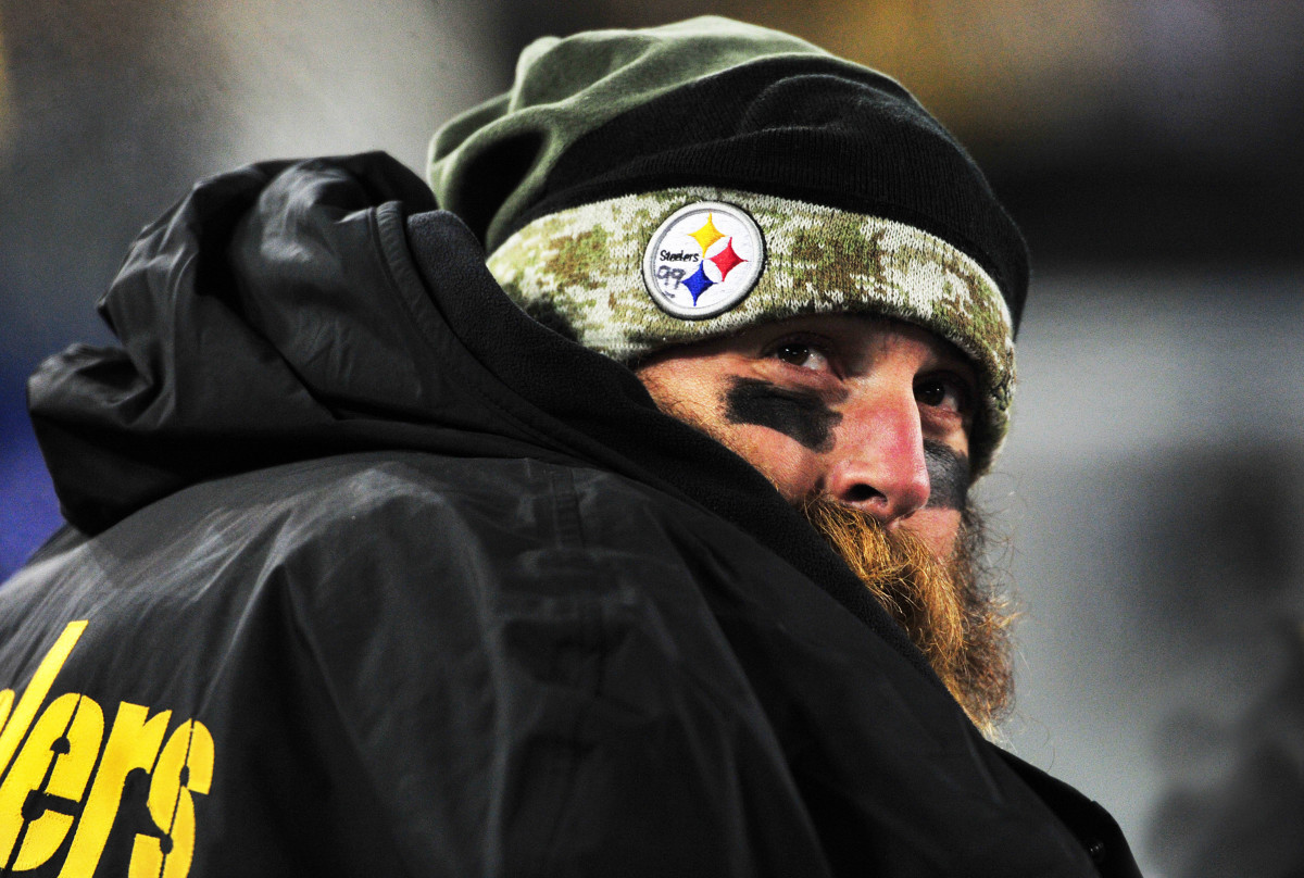 Steelers bring back veteran DE Brett Keisel