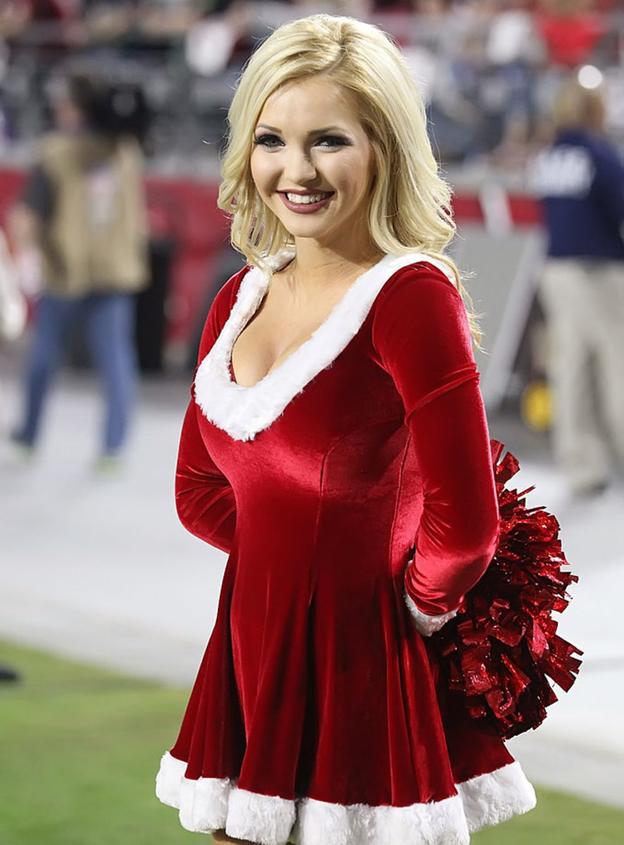 NFL Cheerleaders: Week 16 - Sports Illustrated