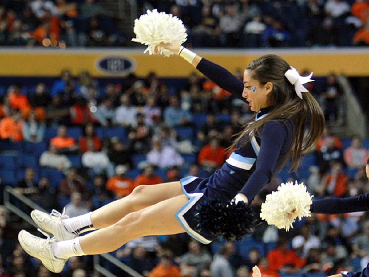 140327181756-villanova-cheerleaders-76803222014-ucon-vs-villanova-109-single-image-cut.jpg