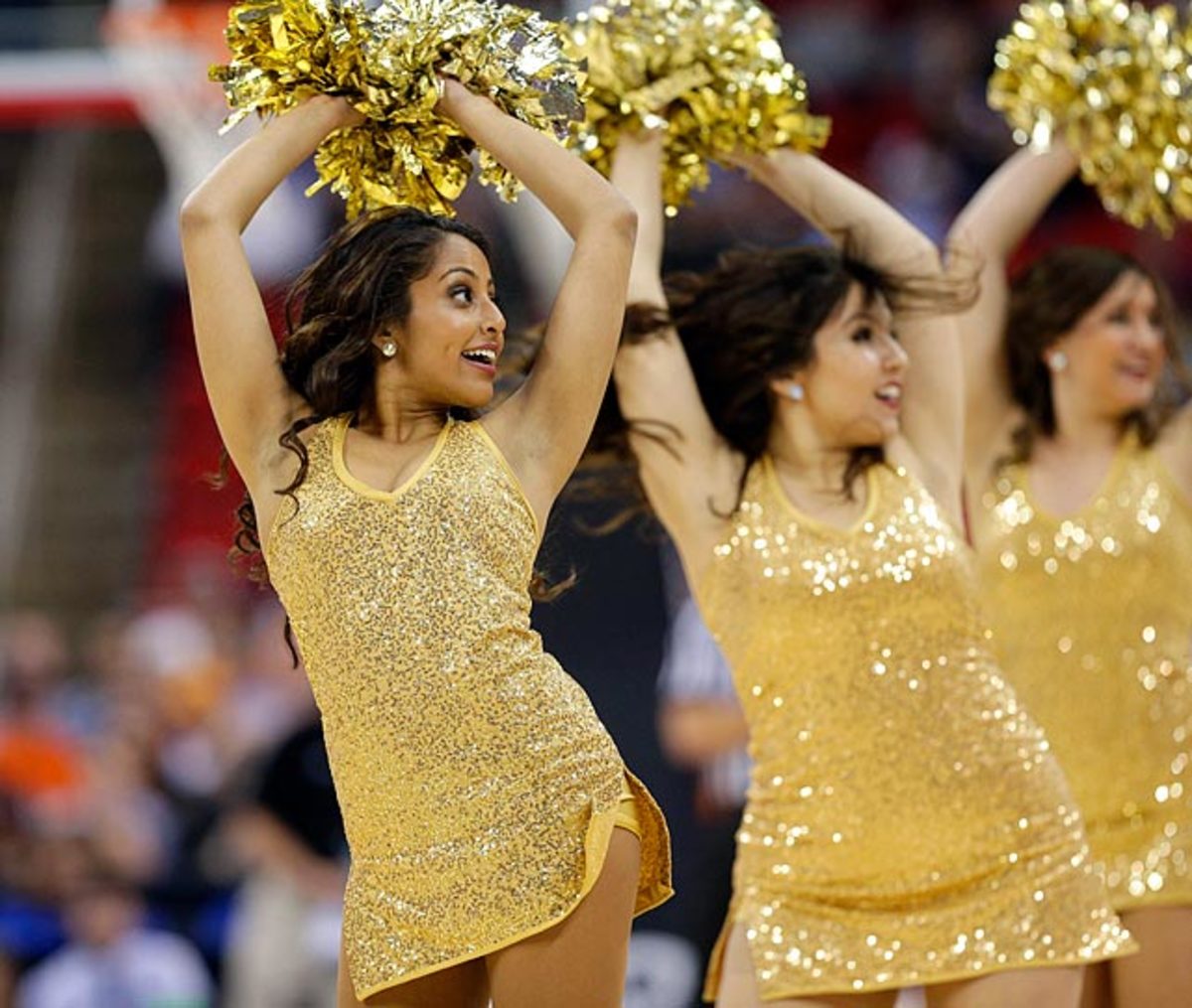 140327181600-george-washington-cheerleaders-f6afad70ce6f4bba8520847c4e612dd0-0-single-image-cut.jpg