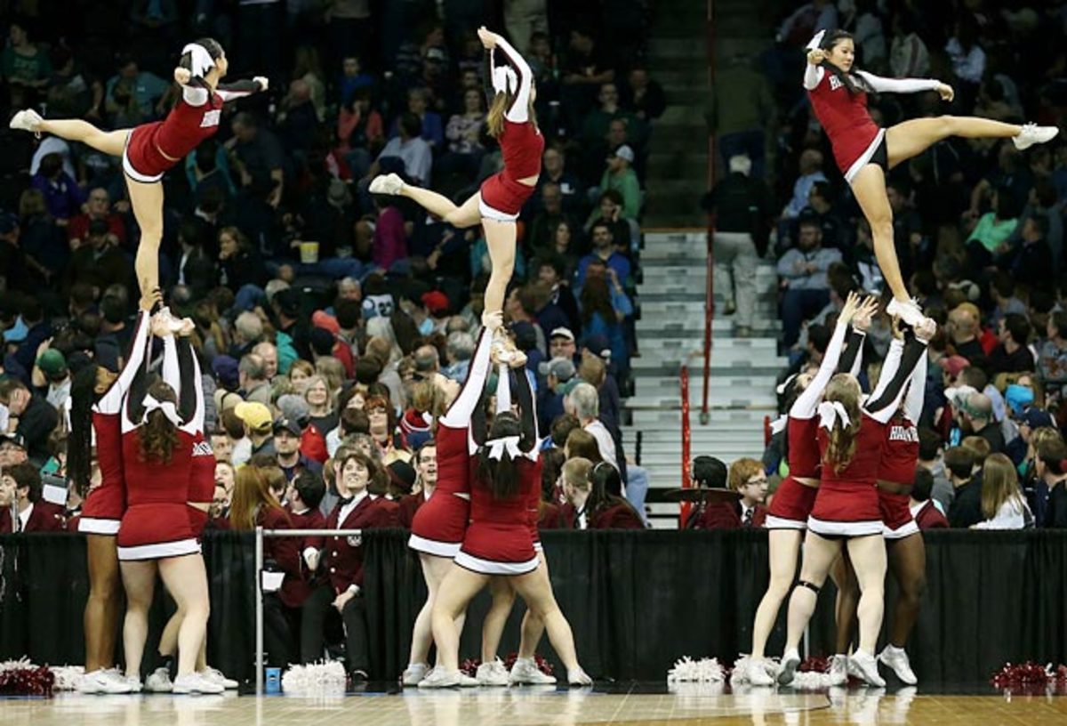 140327181607-harvard-cheerleaders-480094523-single-image-cut.jpg