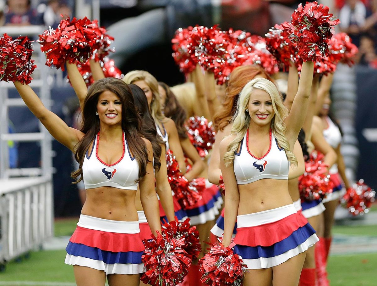 Houston-Texans-cheerleaders-AP976638865036_13.jpg